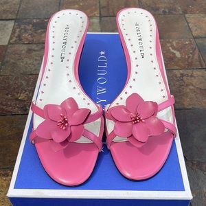 Hollywould Bright Pink sandal w/ a kitten heel & flower embellishment. Size 8.5